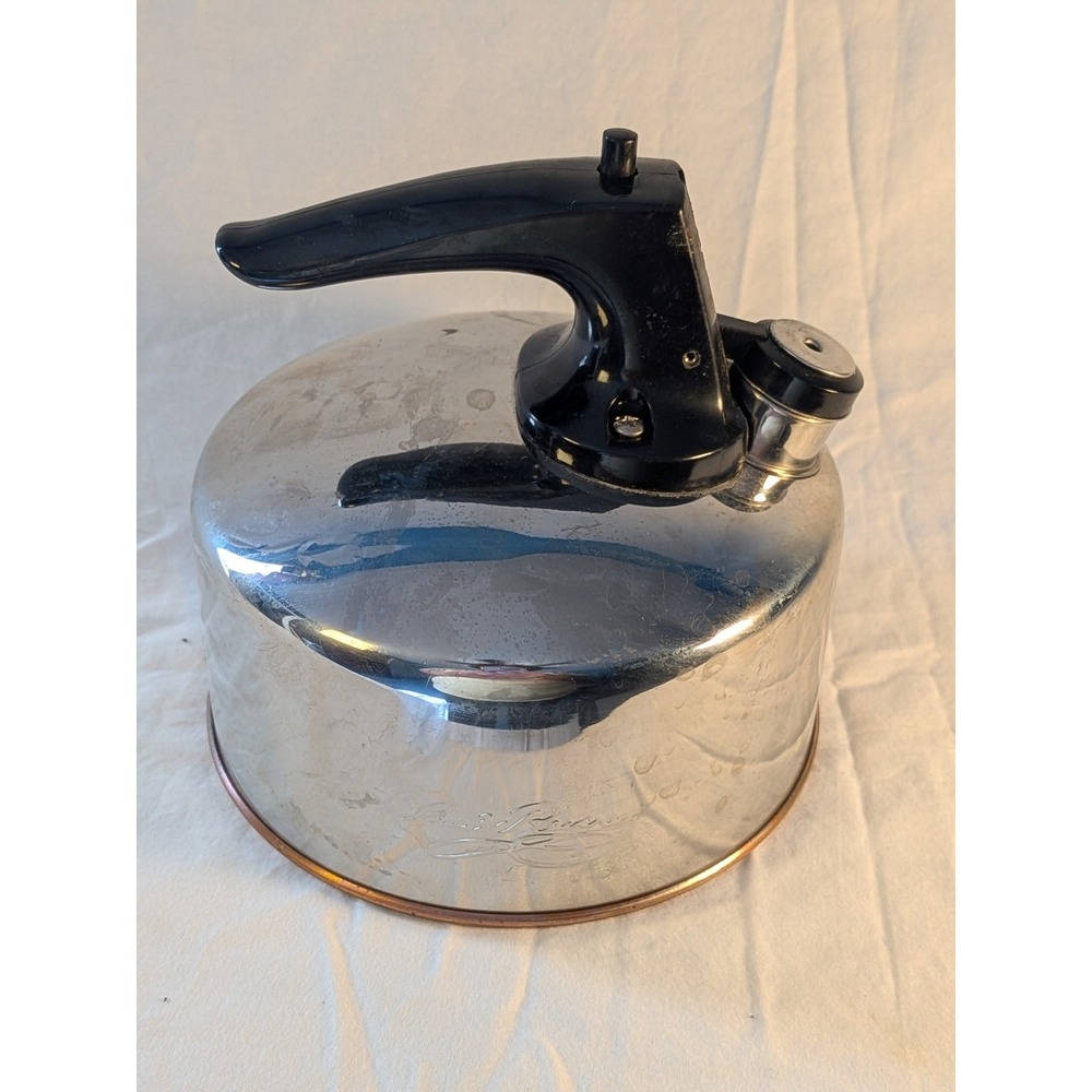 Revere Ware Paul Revere Signature Copper Bottom Whistling Tea Kettle‎ CU04-I